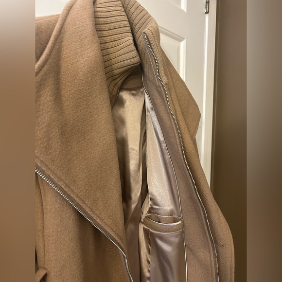 NEW! Gorgeous Calvin Klein Wool Blend Coat - Picture 9 of 14